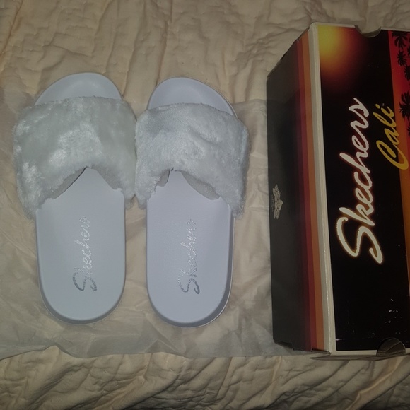 Skechers Shoes - Skechers slides